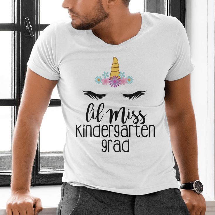 Kids Lil Miss Kindergarten Grad Shirt Graduation Shirts 2018 Men's V-Neck T-Shirt
