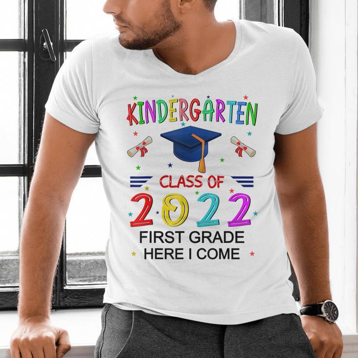 Kindergarten Graduation Class Of 2022 1st Grade Here I Come Men's V-Neck T-Shirt