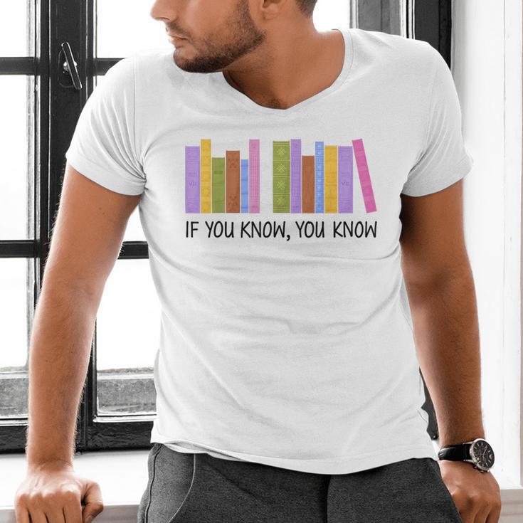 If You Know You Know 6 7 Reading Books Lovers Men's V-Neck T-Shirt
