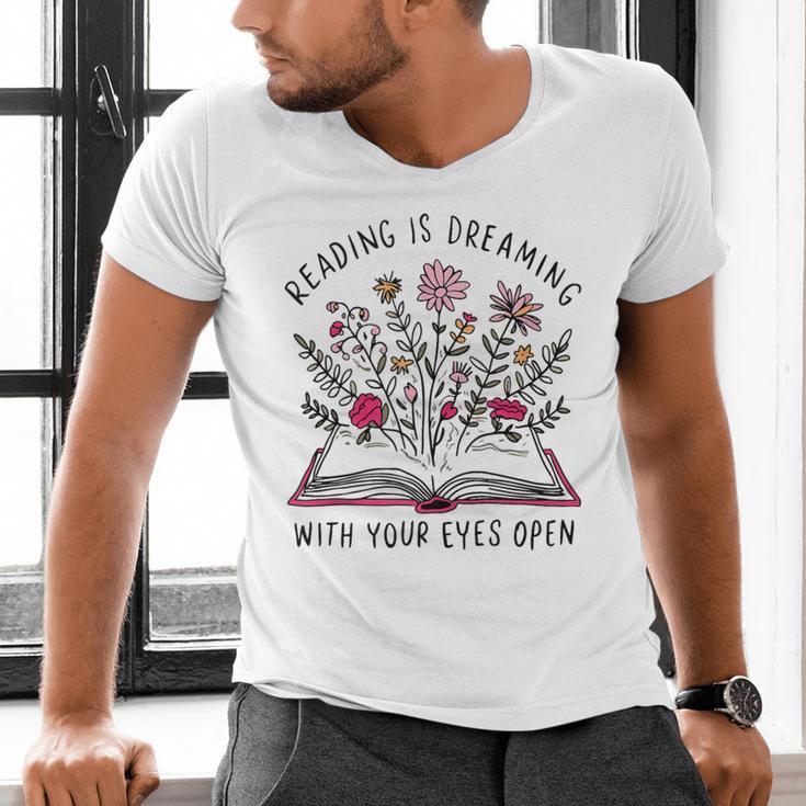 Librarian Cute Bookish It's A Good Day To Read A Book Lover Men's V-Neck T-Shirt