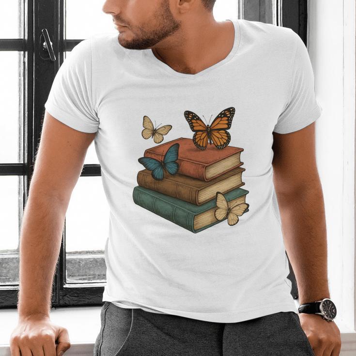 Life Is Better With Butterflies And Books Cute Butterfly Men's V-Neck T-Shirt Life Is Better With Butterflies And Books Cute Butterfly Men's V-Neck T-Shirt