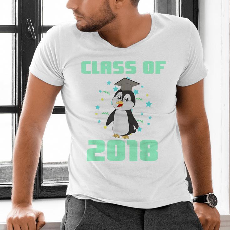 Pinguin Class 2018 Shirt Graduation Kids Graduate Men's V-Neck T-Shirt