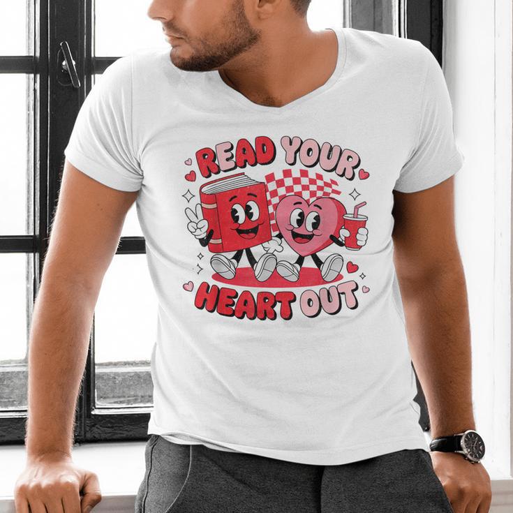 Read Your Heart Out Valentine's Day Retro Teacher Bookish Men's V-Neck T-Shirt