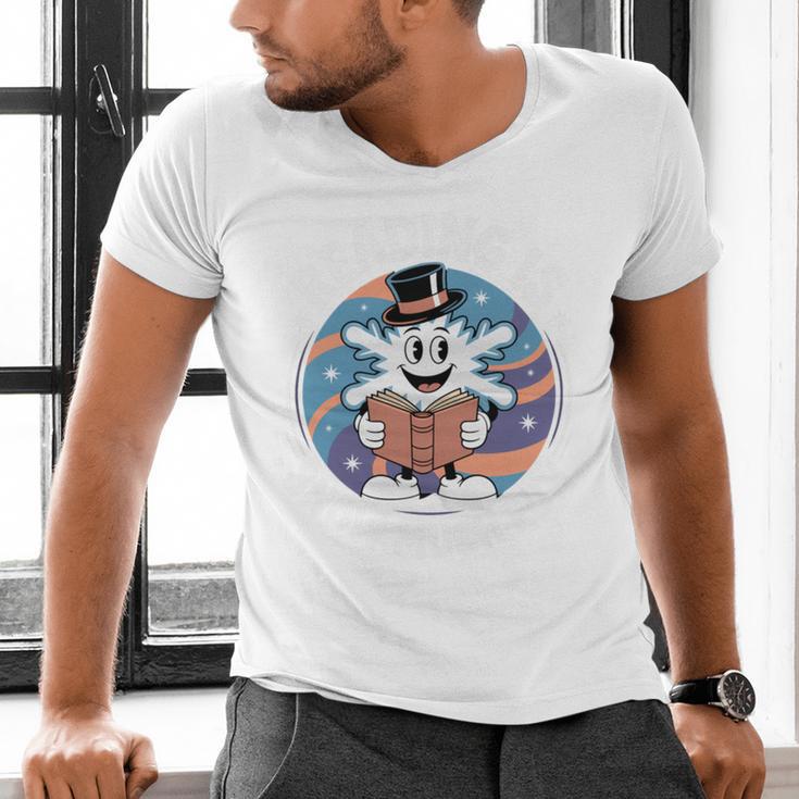 Reading Is Snow Much Fun Snowflake Top Hat Book Fan Winter Men's V-Neck T-Shirt