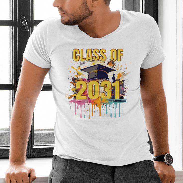 Senior 31 Class Of 2031 Back To School Graduation 2031 Men's V-Neck T-Shirt