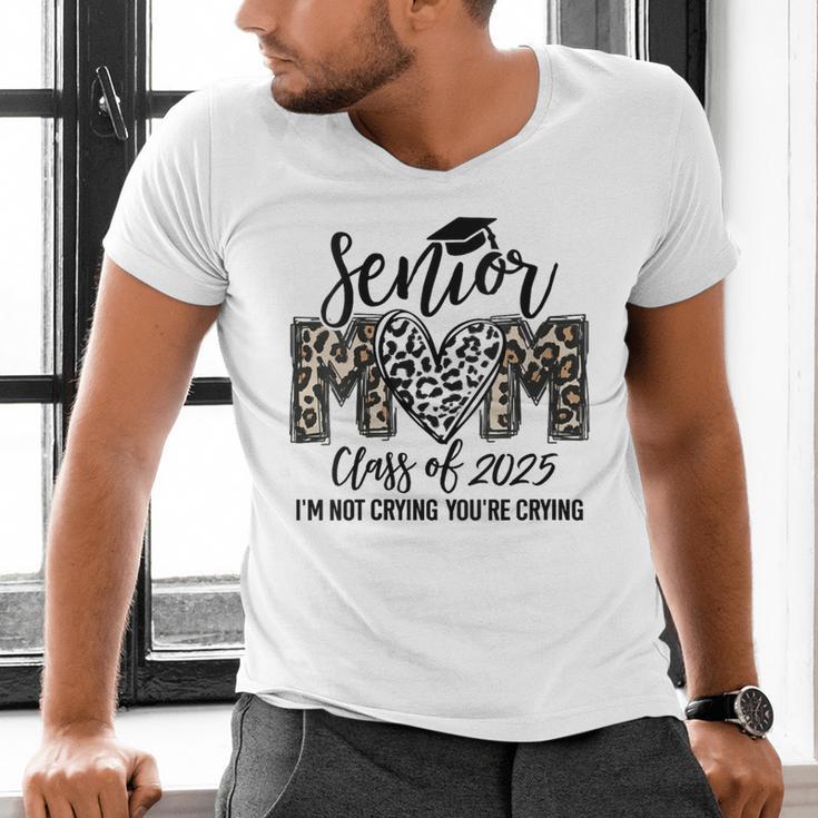 Senior Mom Class Of 2025 Senior Mama 2025 Leopard Graduation Men's V-Neck T-Shirt