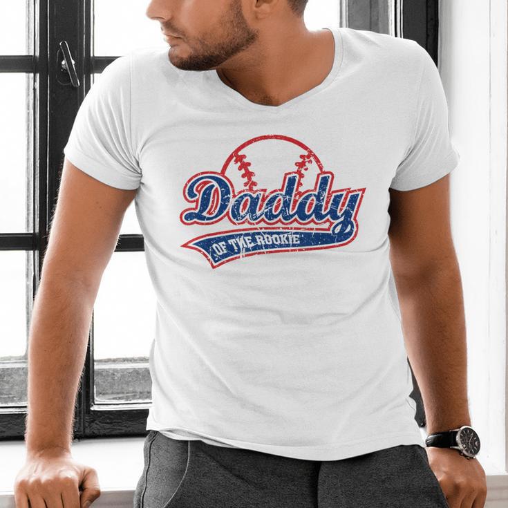 Vintage Baseball Daddy Of The Rookie Men's V-Neck T-Shirt