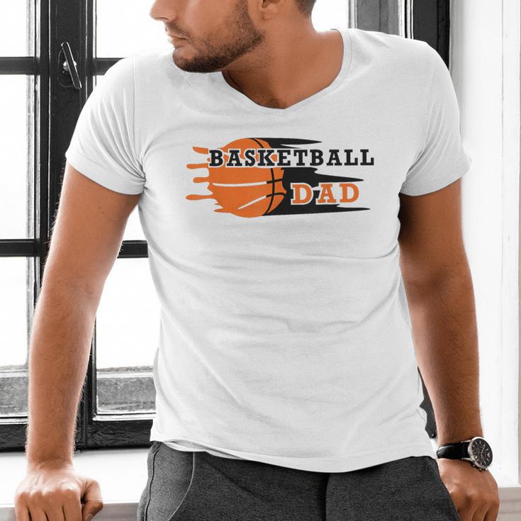 Vintage Proud Basketball Dad Fathers Day Basketball Player Men's V-Neck T-Shirt