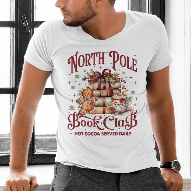 Vintage Retro North Pole Book Club Hot Cocoa Men's V-Neck T-Shirt