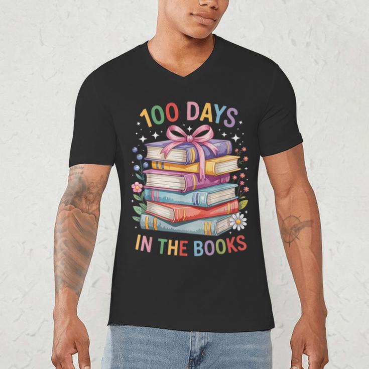 100 Days In The Books Cute Book 100 Days Of School Teachers Men's V-Neck T-Shirt