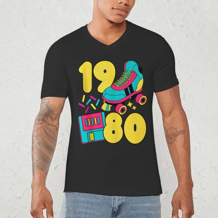 1980 Retro Raised In The 80s Old School Nostalgia Vibes Men's V-Neck T-Shirt