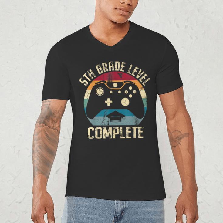 5th Grade Level Complete Gamer Graduation Boys Class Of 2024 Men's V-Neck T-Shirt