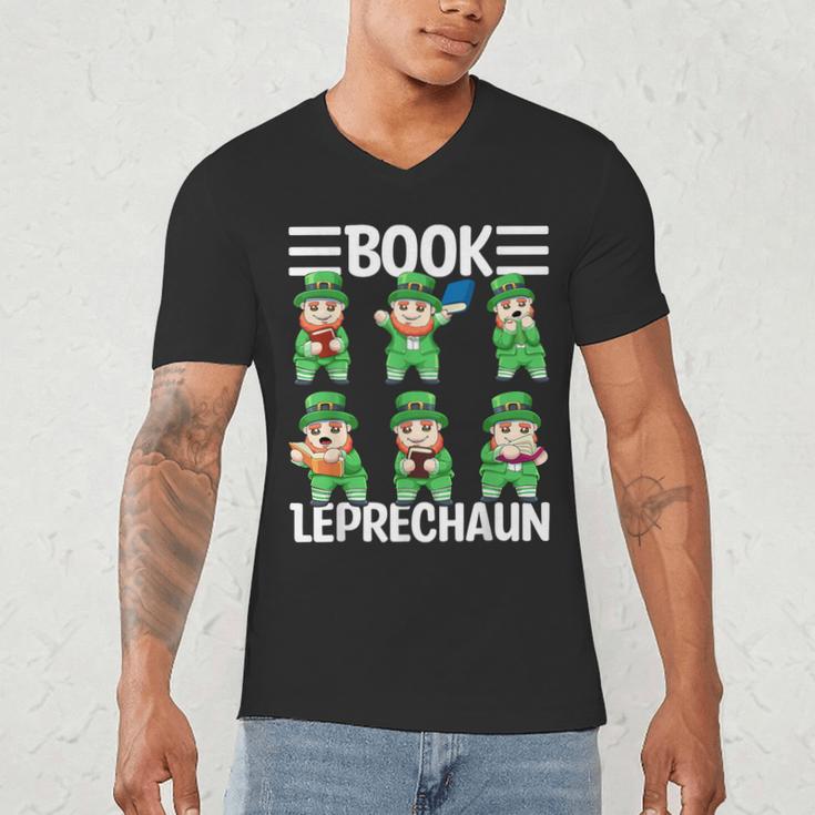 Book Leprechaun St Patrick's Day Library Librarian Reading Men's V-Neck T-Shirt