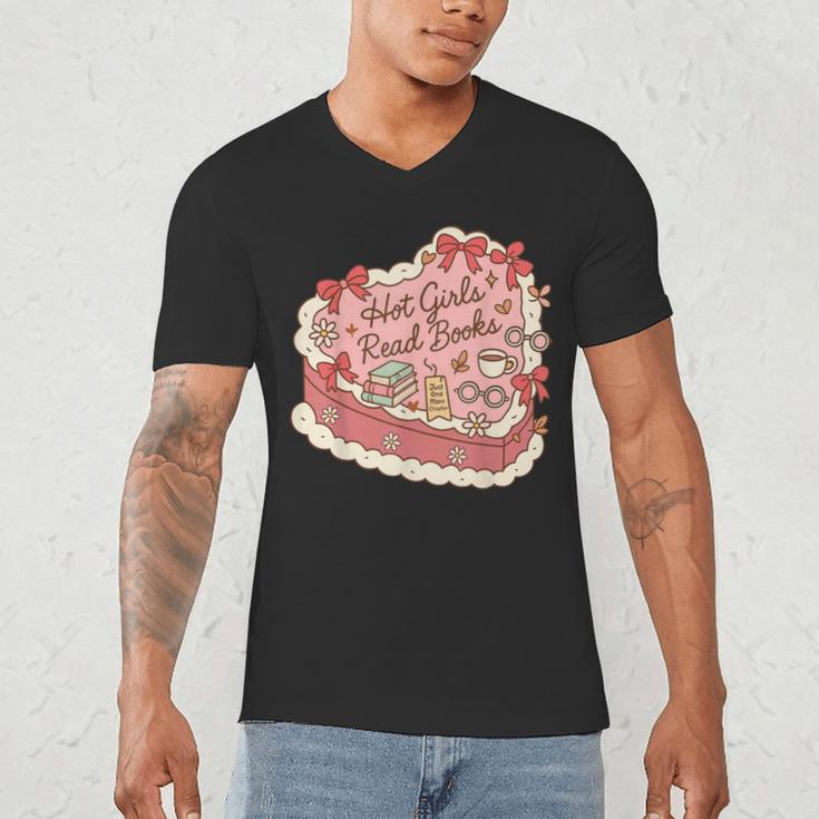 Book Lover Hot Girls Read Books Tee Men's V-Neck T-Shirt