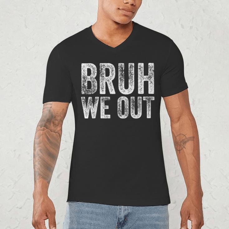 BRUH WE OUT GRADUATE Happy Graduation Student Retro Vintage Men's V-Neck T-Shirt