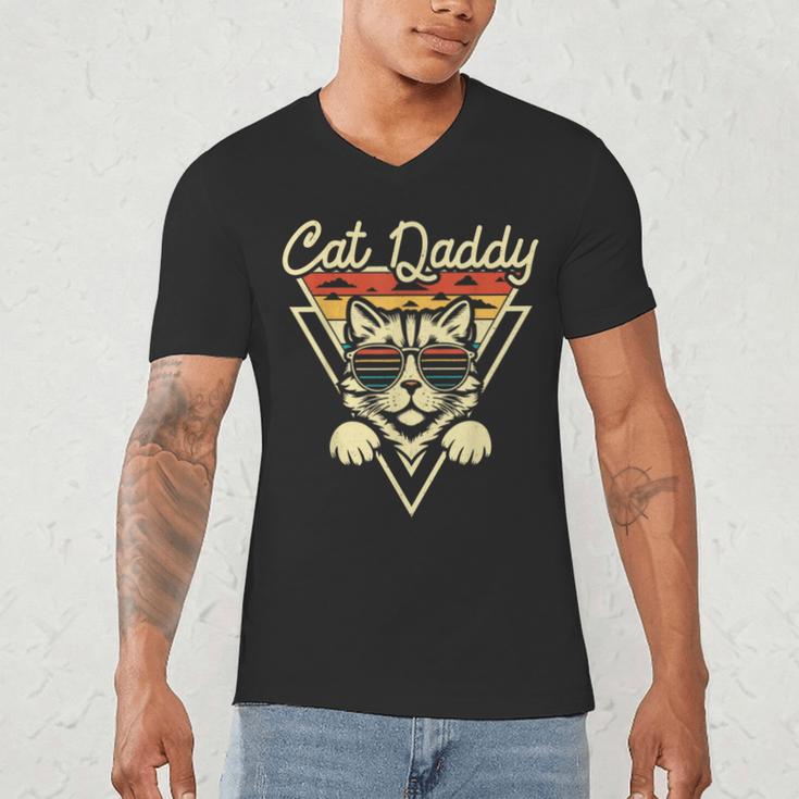 Cat Daddy Retro Sunglasses Cat Fur Dad Papa Vintage Cat Dad Men's V-Neck T-Shirt