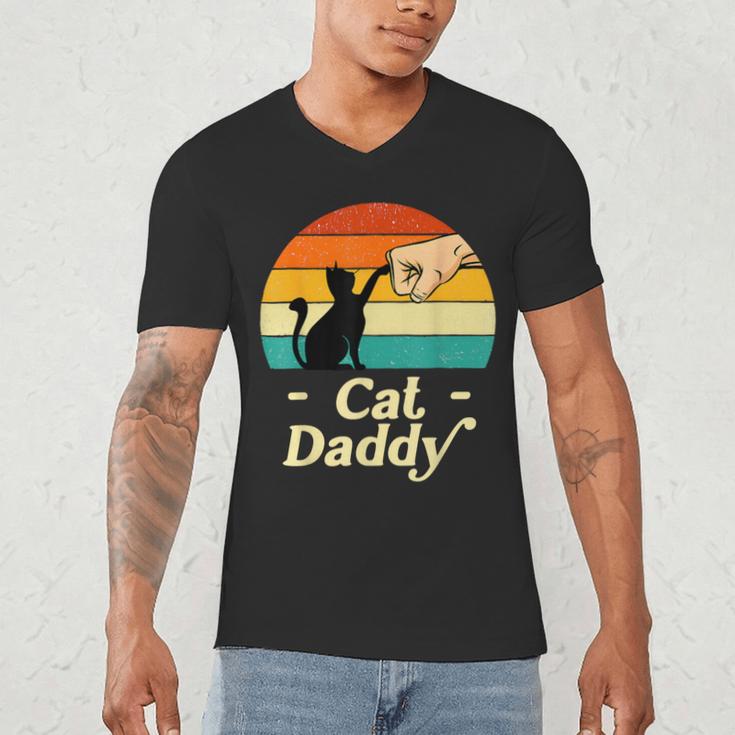 Cat Daddy Vintage Cat Lover Cat Dad Fathers Day Men's V-Neck T-Shirt Cat Daddy Vintage Cat Lover Cat Dad Fathers Day Men's V-Neck T-Shirt