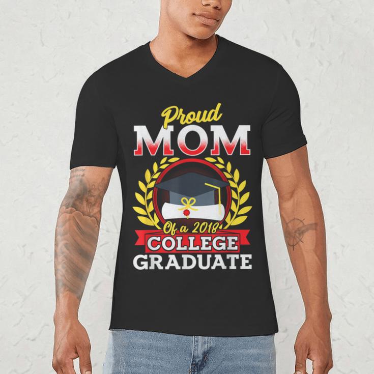 Class Of 2018 Graduation Tshirt For Mom Of Graduate Men's V-Neck T-Shirt