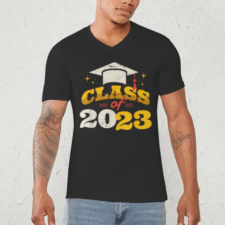 Class Of 2023 School Graduation Vintage Retro Class Of 2023 Men's V-Neck T-Shirt