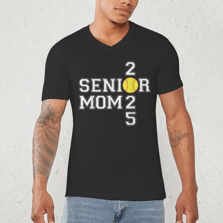 Class Of 2025 Softball Mom Senior Graduation Graduate Women Men's V-Neck T-Shirt