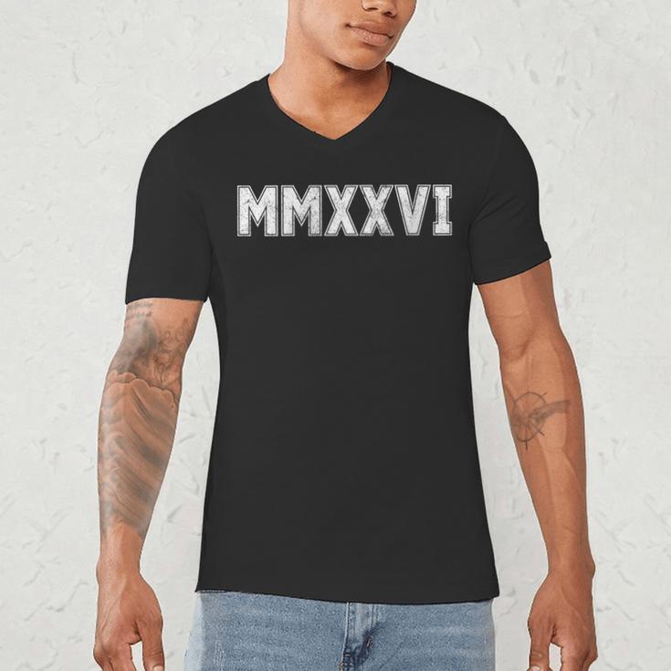 Class Of 2026 MMXXVI Vintage Freshman 2026 Senior Graduation Men's V-Neck T-Shirt