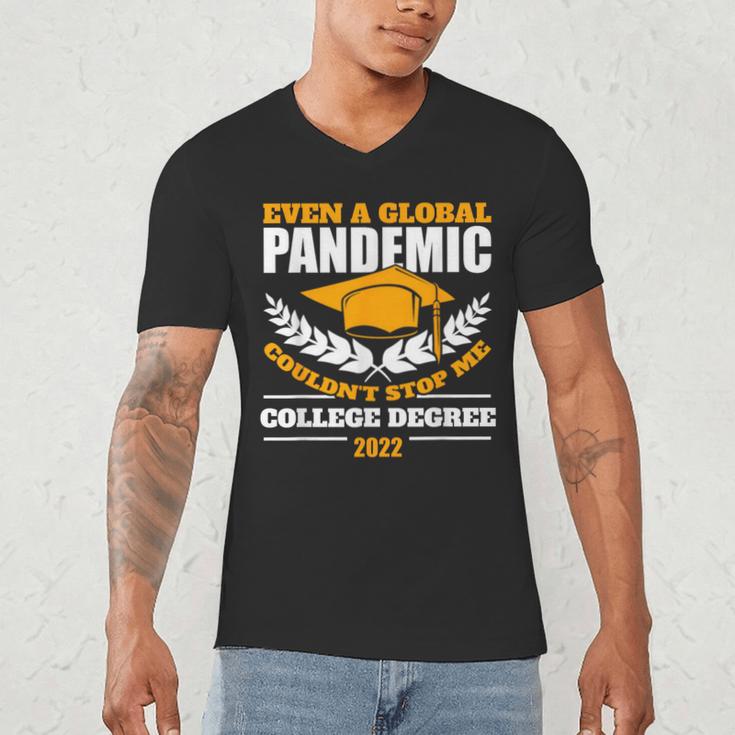 College Degree 2022 Graduation Graduate Men's V-Neck T-Shirt