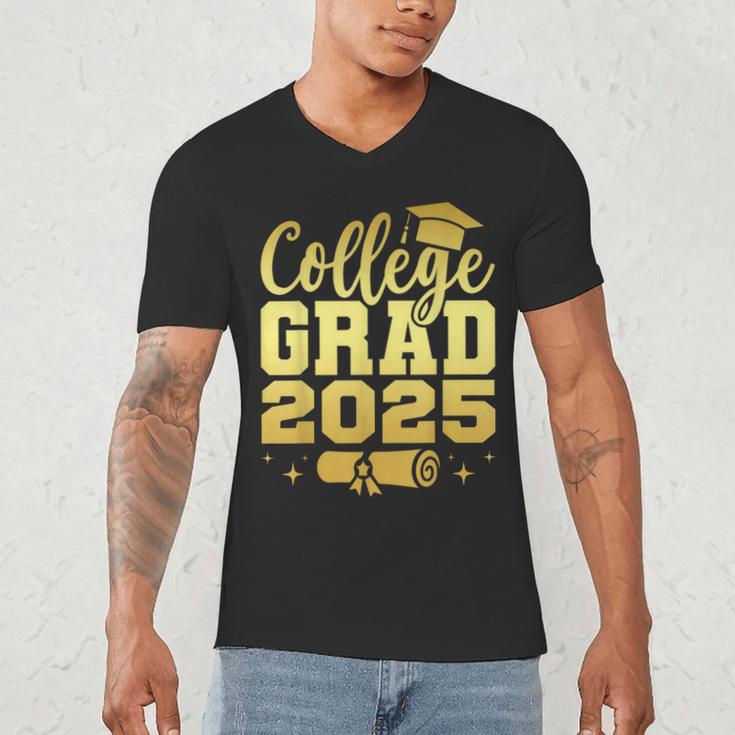College Grad Class Of 2025 Senior Graduate Graduation Men's V-Neck T-Shirt