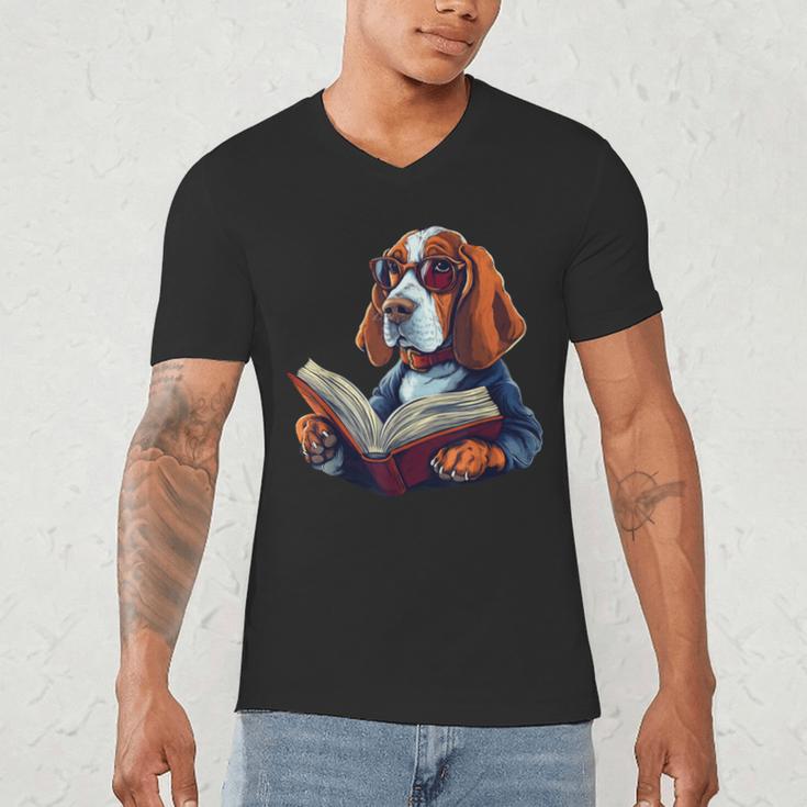 Cute Dog Basset Hound Reading Book Men's V-Neck T-Shirt Cute Dog Basset Hound Reading Book Men's V-Neck T-Shirt