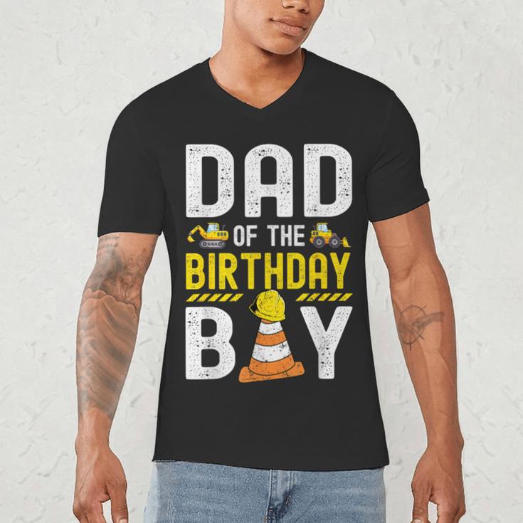 Dad Of The Birthday Boy Construction Worker Bday Men's V-Neck T-Shirt