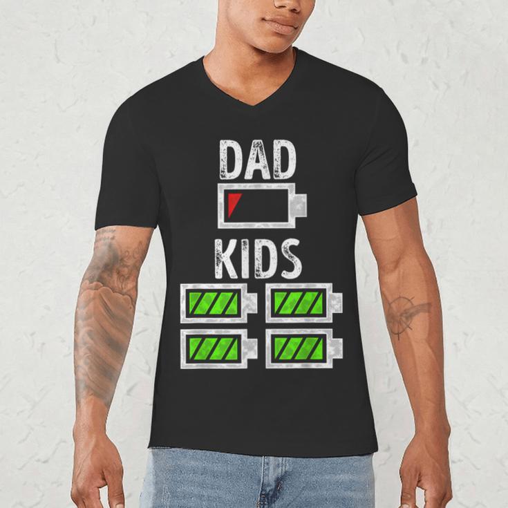 Dad Of Four Low Battery Father Of 4 Kids Dad Men's V-Neck T-Shirt