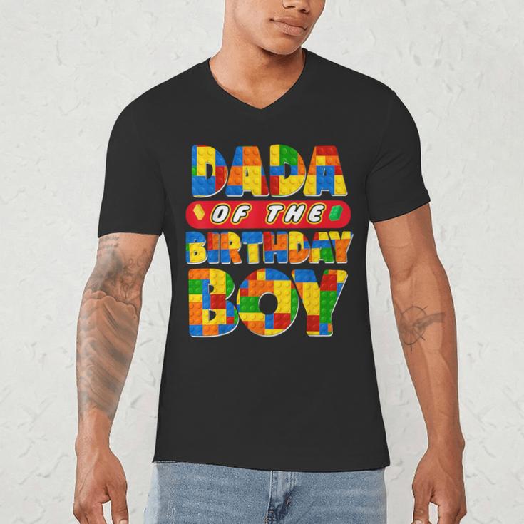 Dad And Mom Dada Birthday Boy Building Bricks Family Party Men's V-Neck T-Shirt