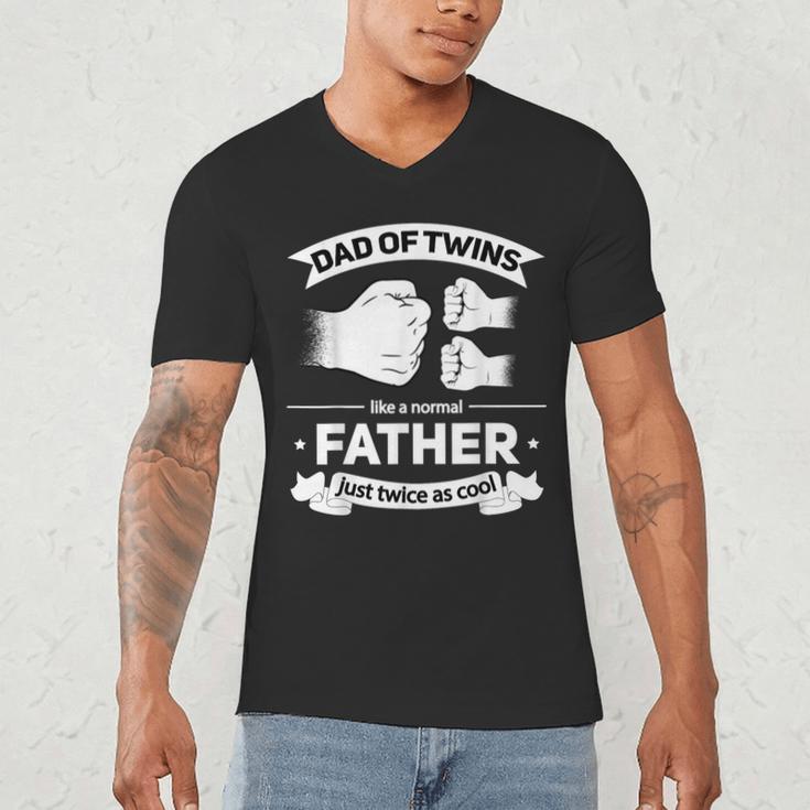 Dad Of Twins 2024 Father Twice As Cool Father's Day Twin Dad Men's V-Neck T-Shirt