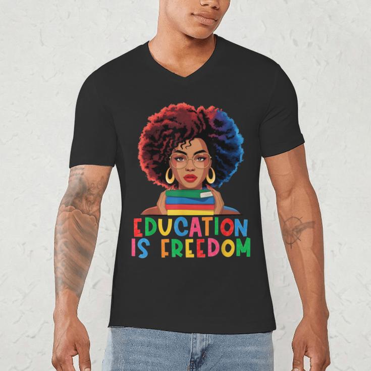 Education Is Freedom History Girl Women Book Lover Men's V-Neck T-Shirt