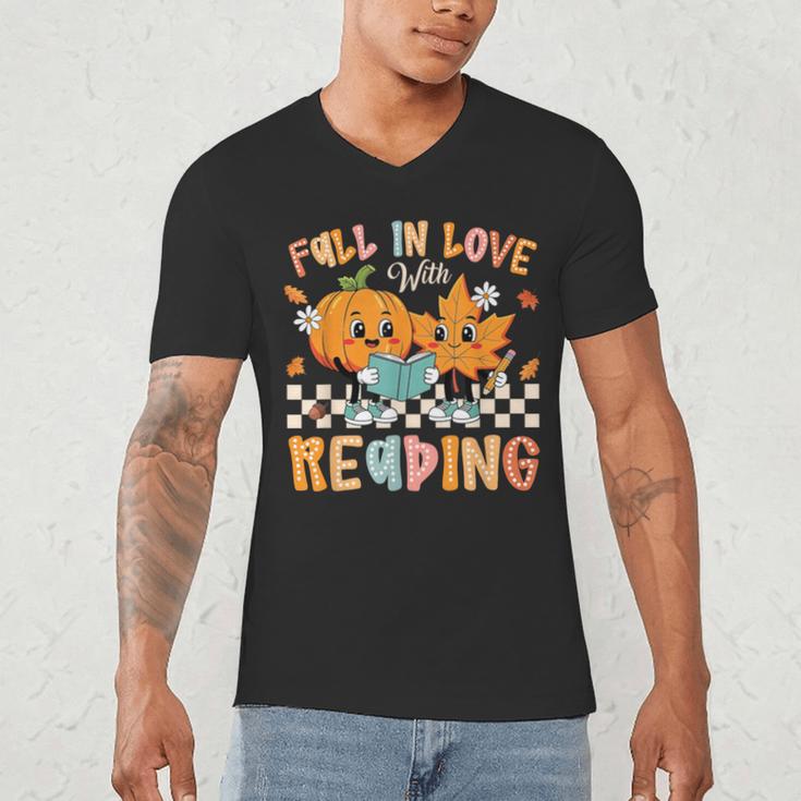 Fall In Love With Reading Thanksgiving Pumpkin Book Lover Men's V-Neck T-Shirt Fall In Love With Reading Thanksgiving Pumpkin Book Lover Men's V-Neck T-Shirt