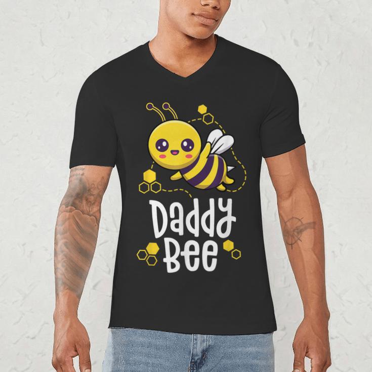 Family Bee Shirts Dad Daddy First Bee Day Outfit Birthday Men's V-Neck T-Shirt