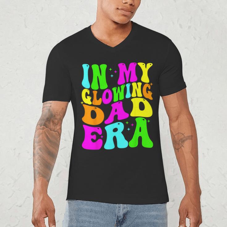 In My Glowing Dad Era Groovy Colorful Bright Men's V-Neck T-Shirt In My Glowing Dad Era Groovy Colorful Bright Men's V-Neck T-Shirt