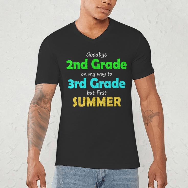 Goodbye 2nd Grade On My Way To 3th Grade 2022 Graduation Men's V-Neck T-Shirt