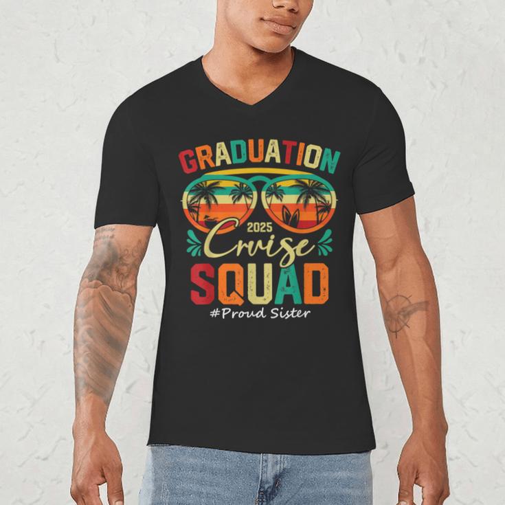 Graduation Cruise Squad 2025 Proud Sister Cruising Men's V-Neck T-Shirt