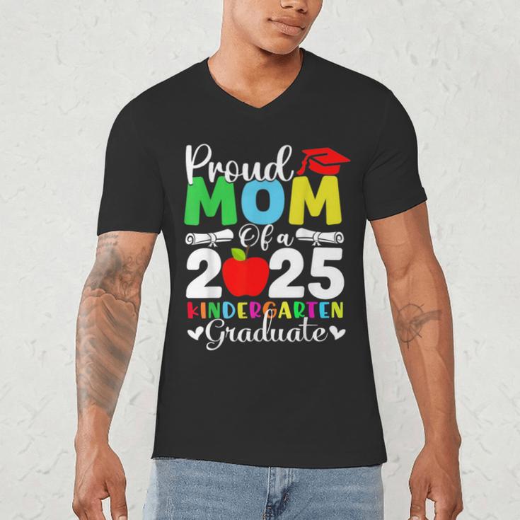 Graduation Proud Mom Of 2025 Kindergarten Graduate Men's V-Neck T-Shirt