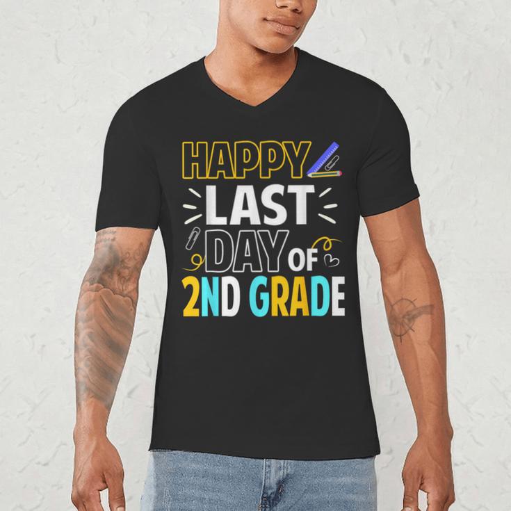Happy Last Day Of 2nd Grade Shirt Cutie Graduation Men's V-Neck T-Shirt