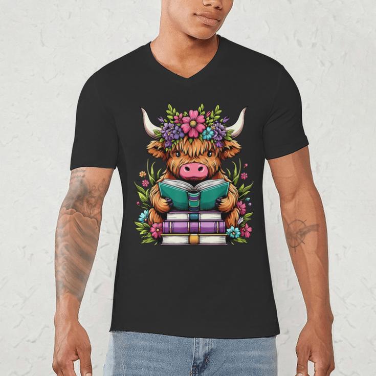 Highland Cow Book Floral Bookworm Men's V-Neck T-Shirt Highland Cow Book Floral Bookworm Men's V-Neck T-Shirt