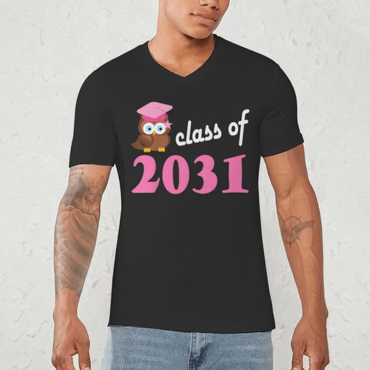 Kids Class Of 2031 Back To School Graduation T-Shirt Men's V-Neck T-Shirt