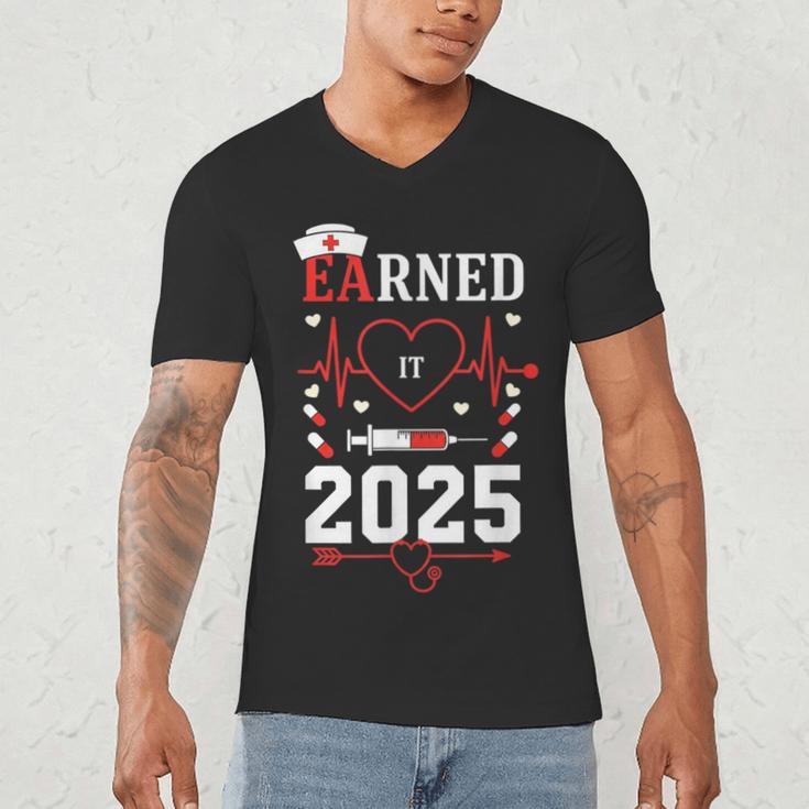 Nurse Earned It 2025 Nurse Graduation RN LPN Class Of 2025 Men's V-Neck T-Shirt