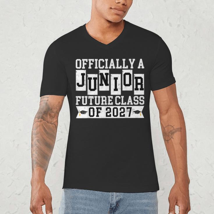 Officially a Junior Future Class Of 2027 Senior Graduation Men's V-Neck T-Shirt