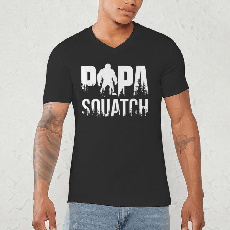 Papa Squatch For Dad Sasquatch Fathers Day Men's V-Neck T-Shirt