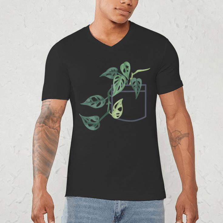 Plant Dad Plant Mom Grow Monstera Adansonii Urban Gardener Men's V-Neck T-Shirt Plant Dad Plant Mom Grow Monstera Adansonii Urban Gardener Men's V-Neck T-Shirt