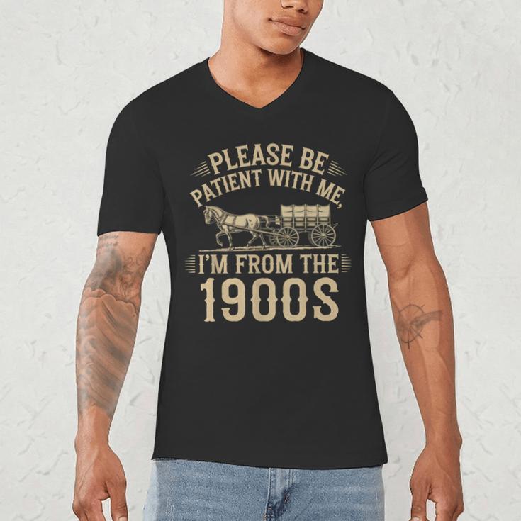 Please Be Patient With Me I'm From The 1900s Vintage Horse Men's V-Neck T-Shirt