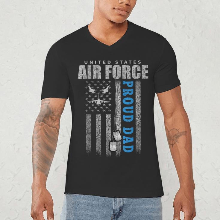 Proud Air Force Dad Of The US Air Force USA Flag Men's V-Neck T-Shirt