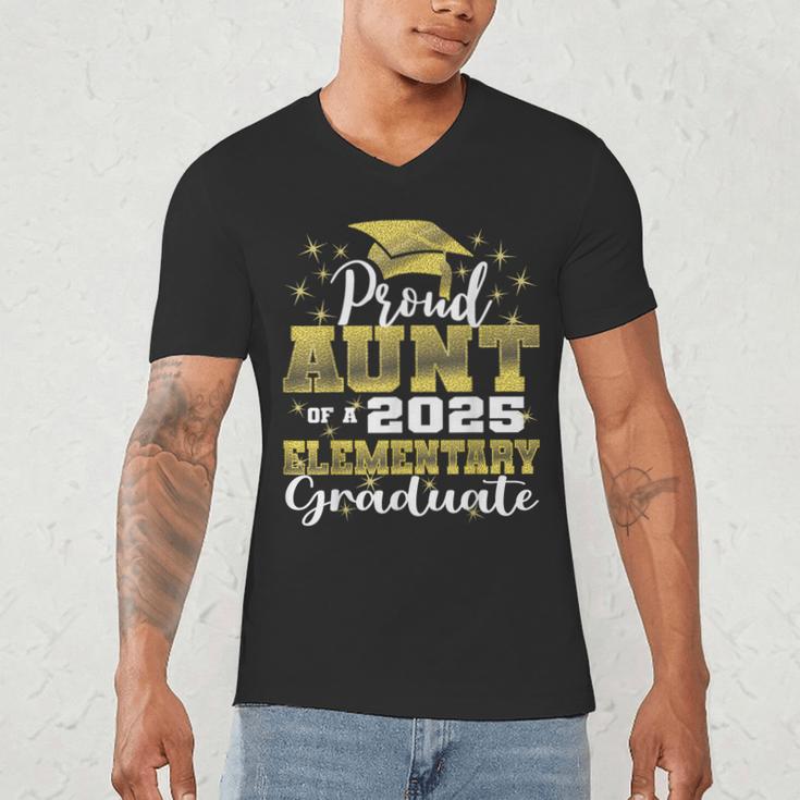 Proud Aunt Of 5th Grade Graduate 2025 Elementary Graduation Men's V-Neck T-Shirt