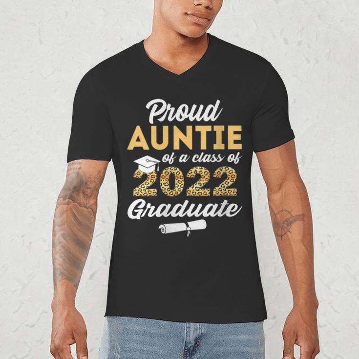 Proud Auntie Of 2022 Graduate Class 2022 Graduation Leopard Men's V-Neck T-Shirt